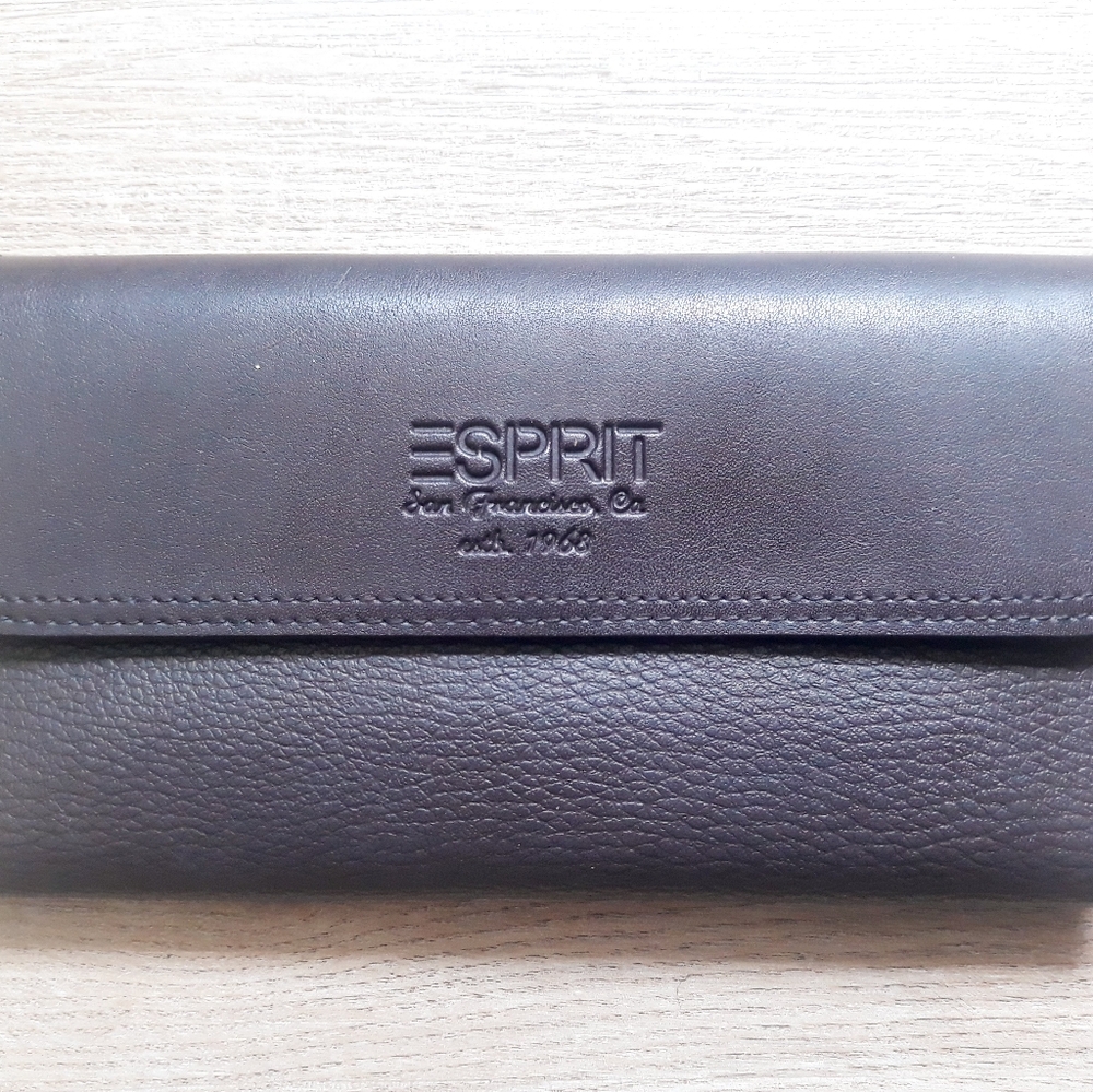 Esprit Pebbled Brown Faux Leather Wallet Billfold - Picture 13 of 14